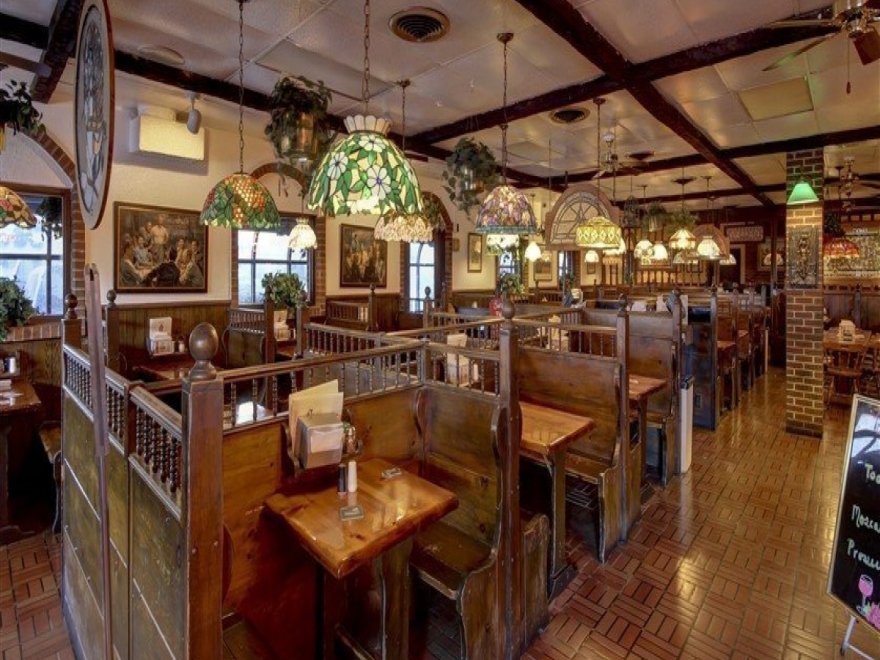 Trattoria Lombardi's Restaurant