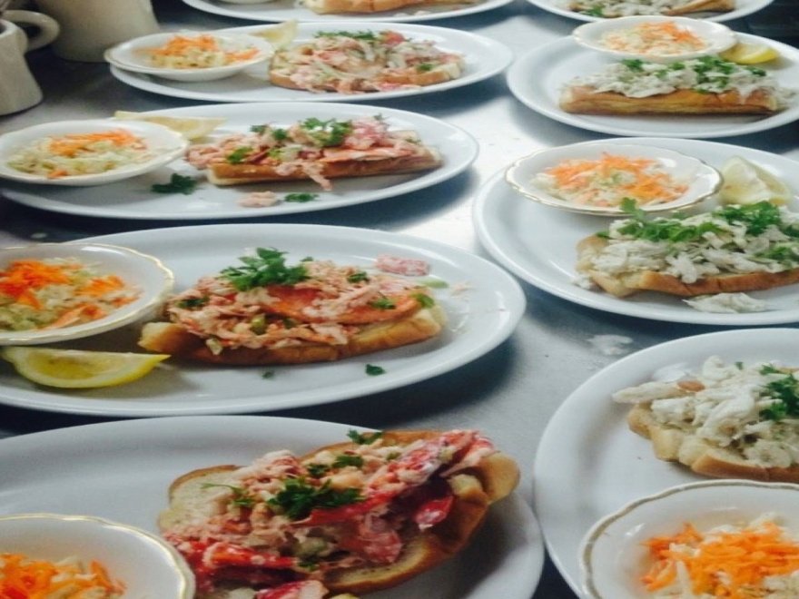 Lizzie's Cafe & Bistro 142nd St.