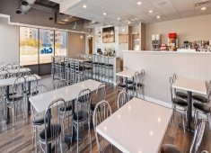 Sea Bay Bar & Grille