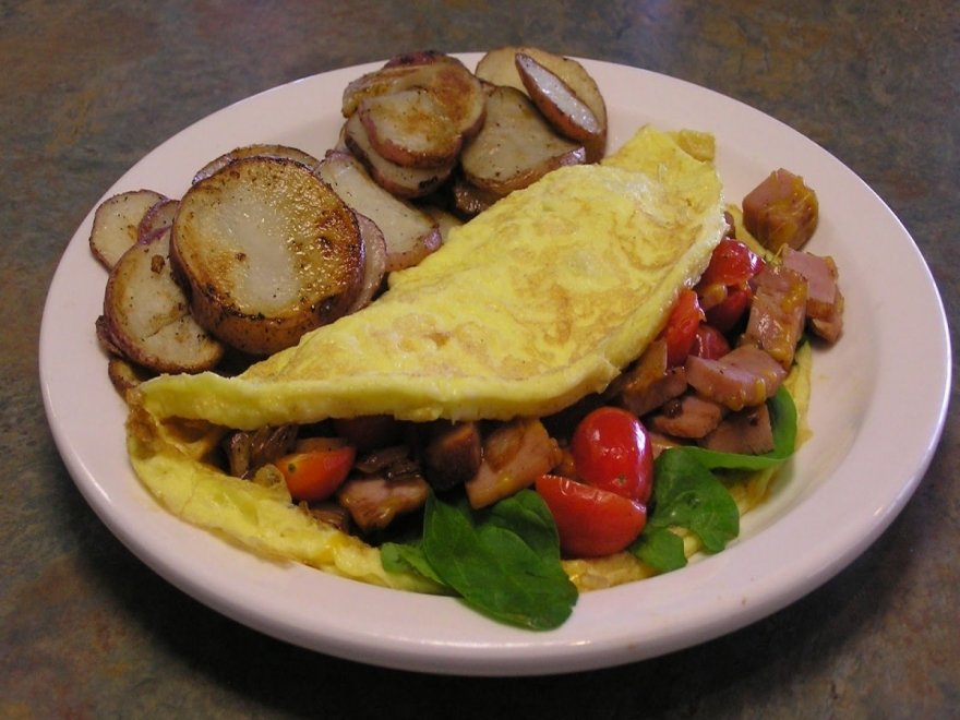 Sea Bay Bar & Grille