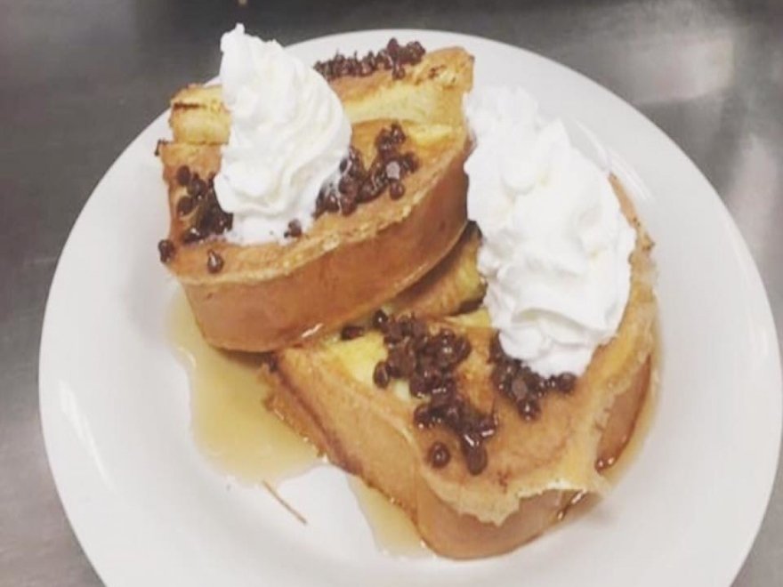 Sea Bay Bar & Grille