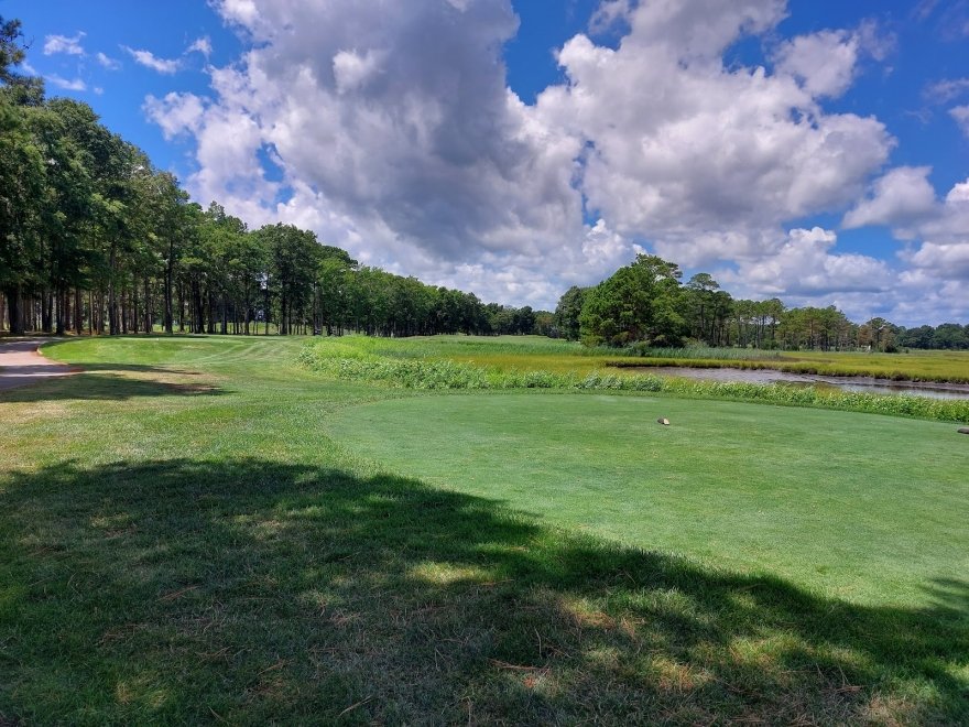 Links At Lighthouse Sound