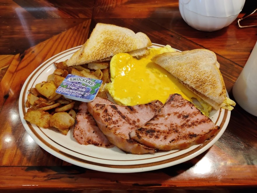 Soriano's Restaurant & Coffee Shop