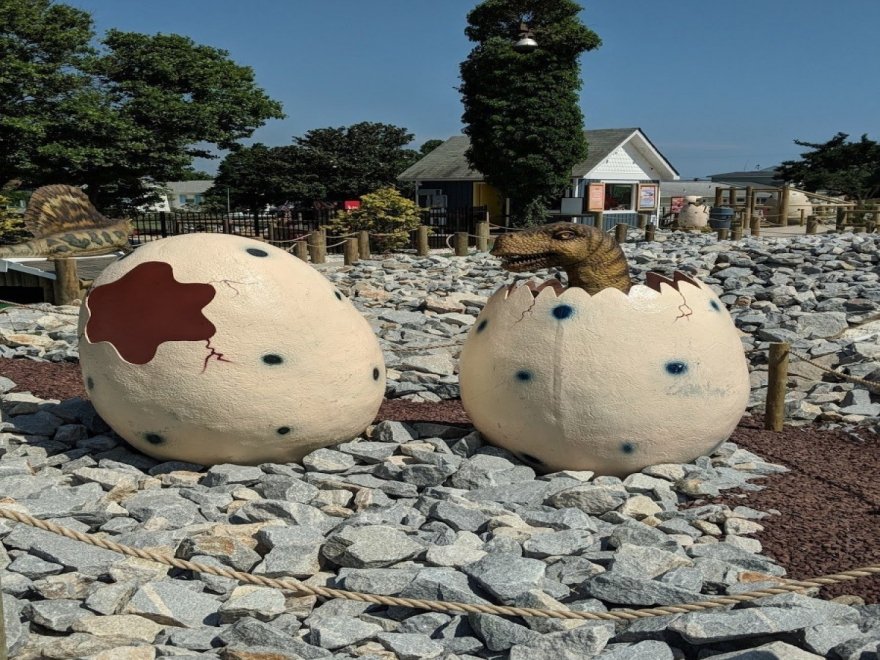 Nick's Mini Golf - Nick's 21st Street Jurassic Golf & Ropes Course