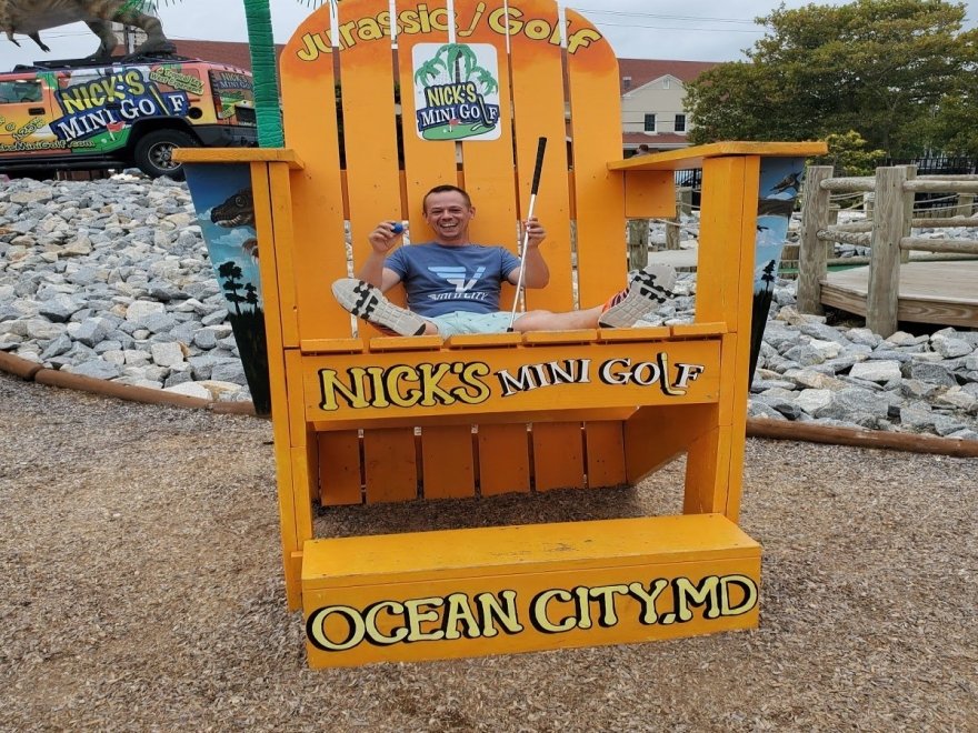Nick's Mini Golf - Nick's 21st Street Jurassic Golf & Ropes Course