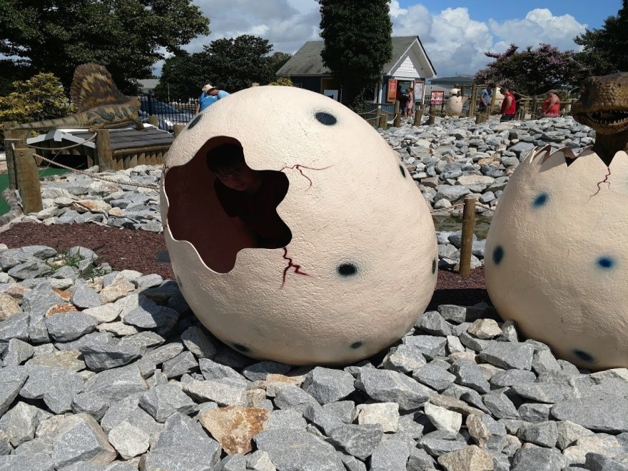 Nick's Mini Golf - Nick's 21st Street Jurassic Golf & Ropes Course