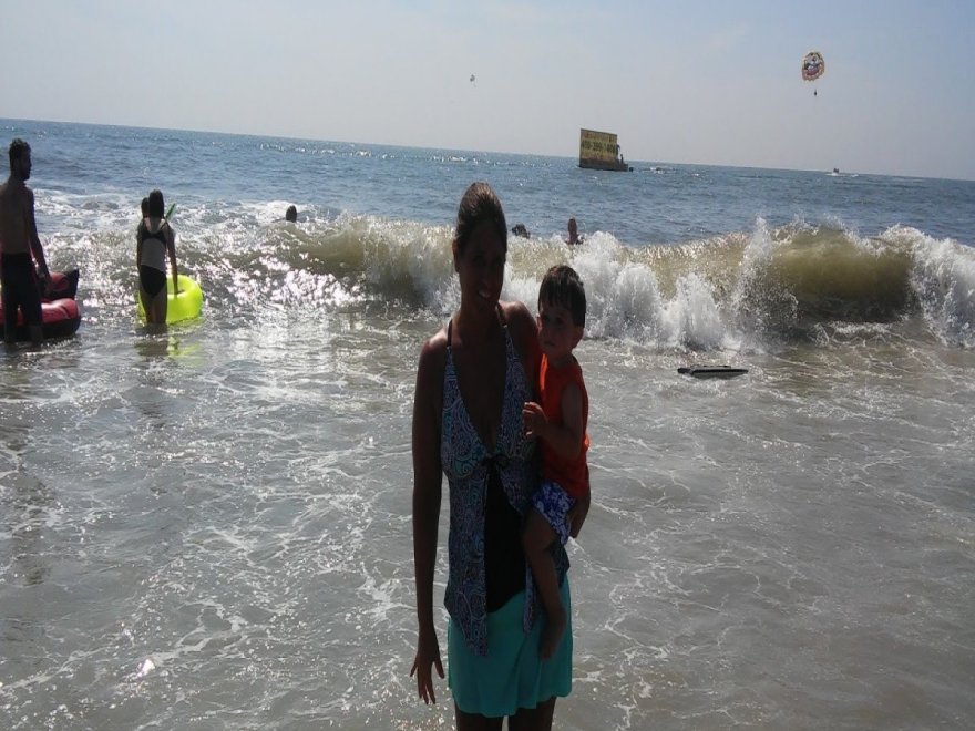 Satellite Breakfast Restaurant and Pool Bar