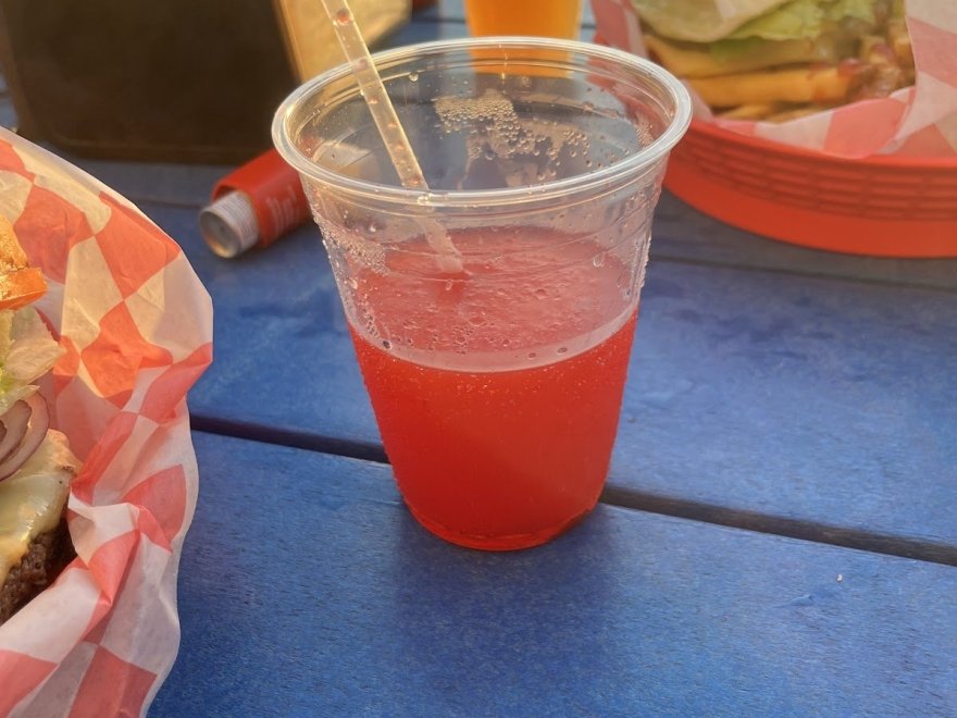 Barracuda's Bar & Grill