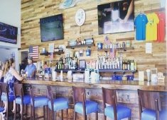 Barracuda's Bar & Grill