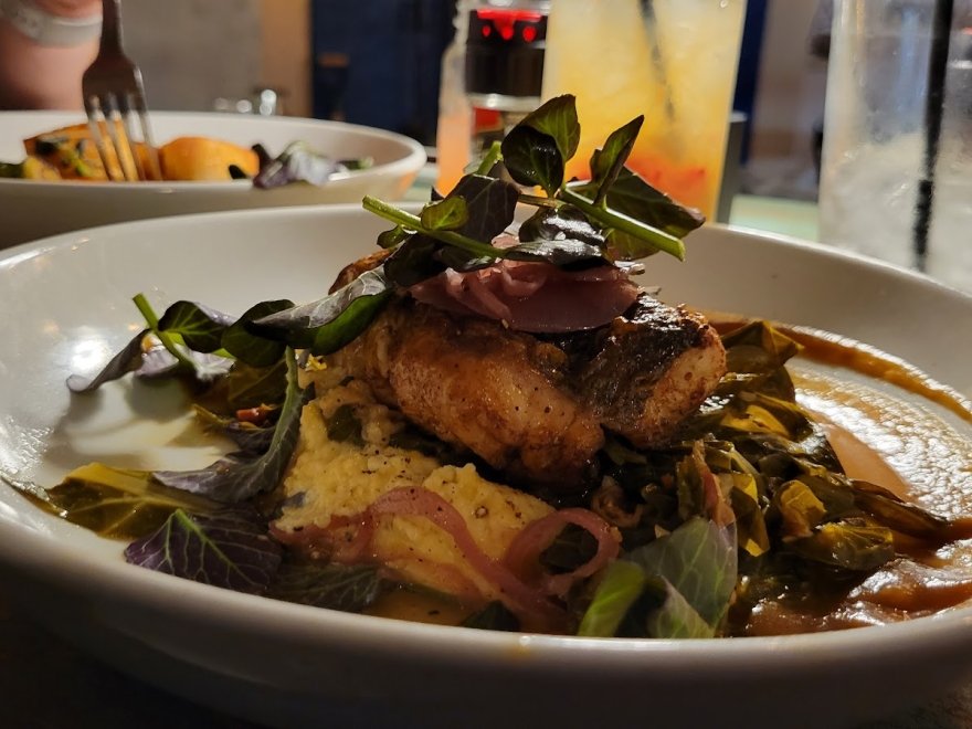 Tailchasers Restaurant & Dock Bar