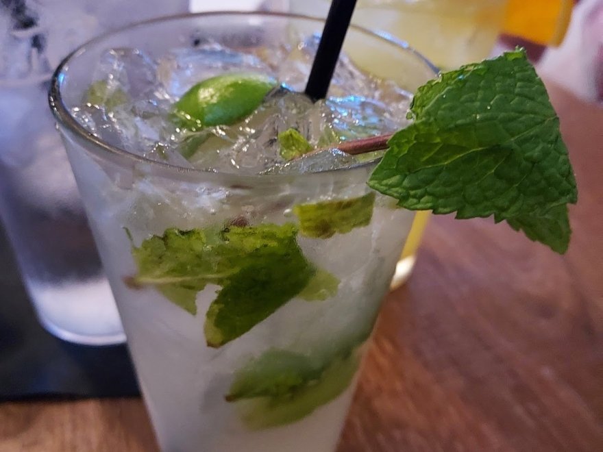 Taphouse West Bar and Grille