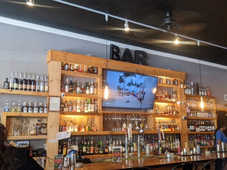 Oaked 110 Whiskey & Wine Bar