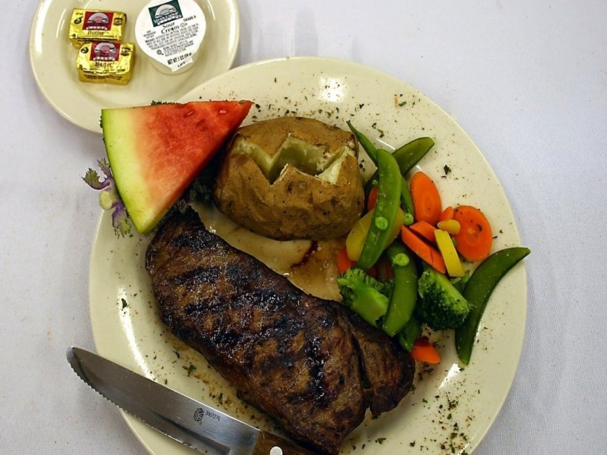 Hooper's Crab House & Sneaky Pete's