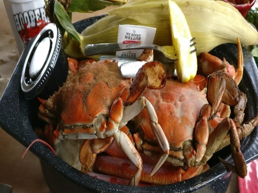 Hooper's Crab House & Sneaky Pete's