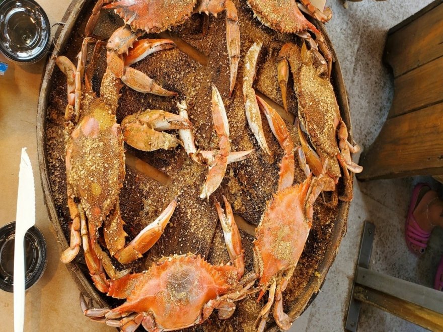 Hooper's Crab House & Sneaky Pete's