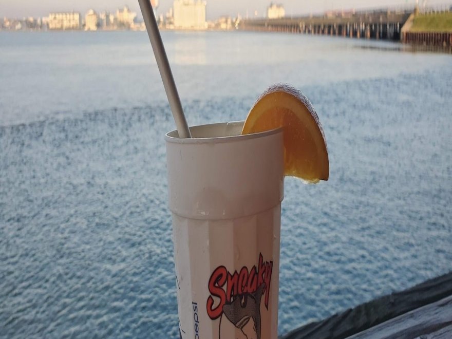 Hooper's Crab House & Sneaky Pete's