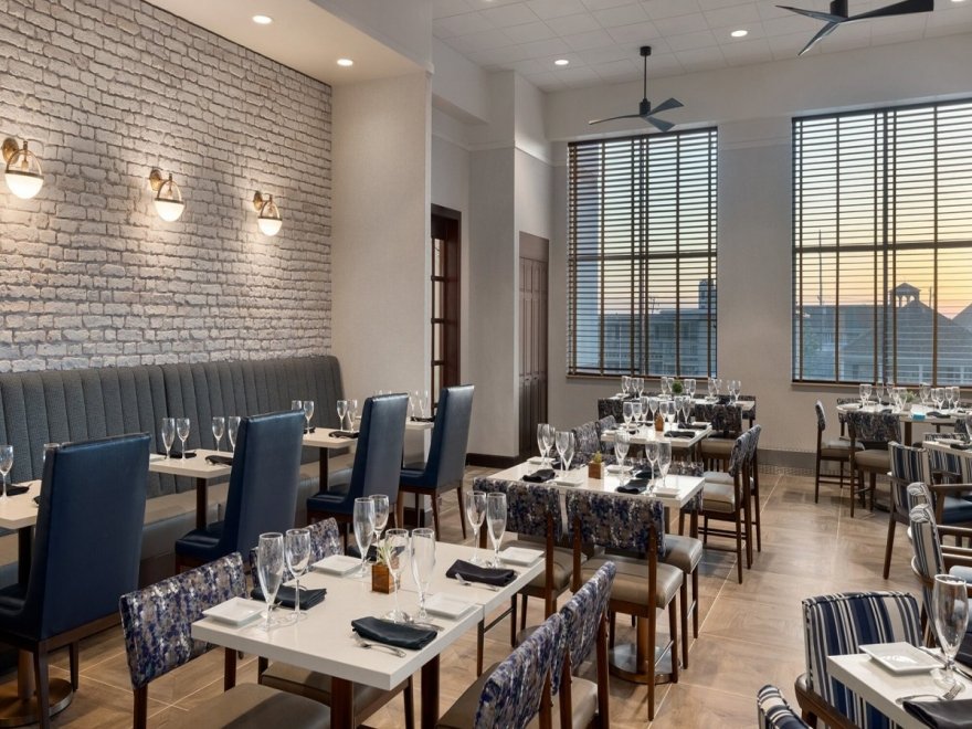 Coral Reef Restaurant & Bar