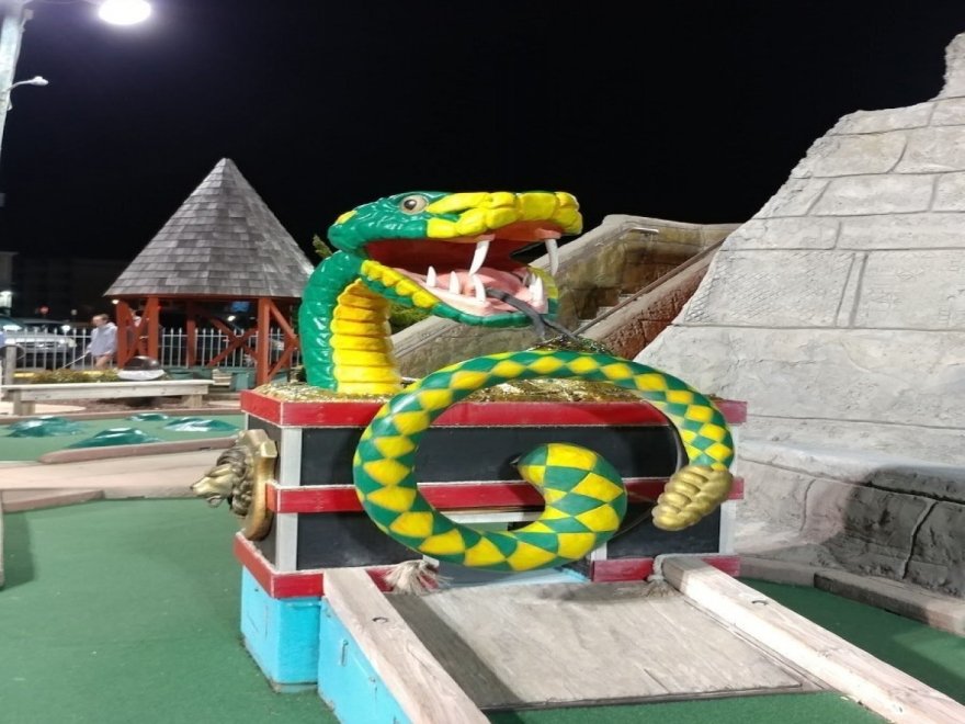 Embers Island Mini Golf