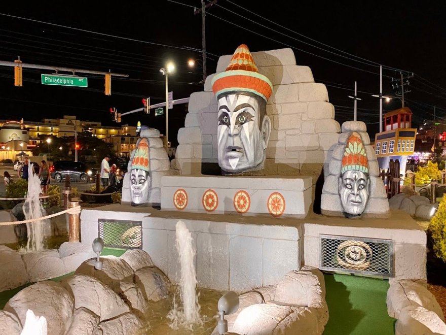 Embers Island Mini Golf