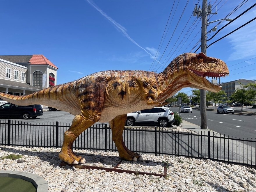 Nick's Mini Golf - Nick's Dino Golf & Mining Company