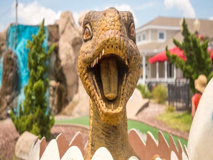 Nick's Mini Golf - Nick's Dino Golf & Mining Company