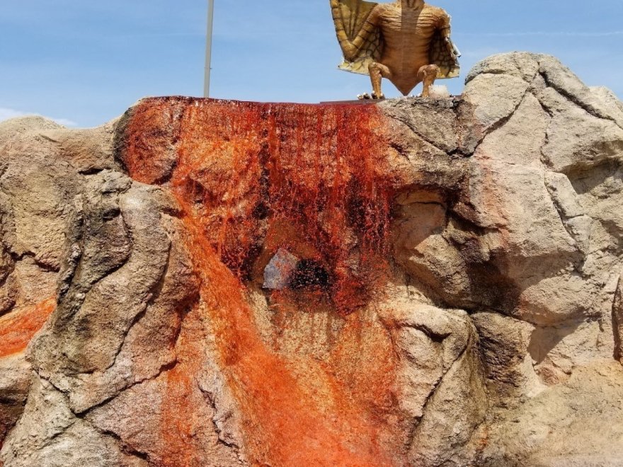 Nick's Mini Golf - Nick's Dino Golf & Mining Company