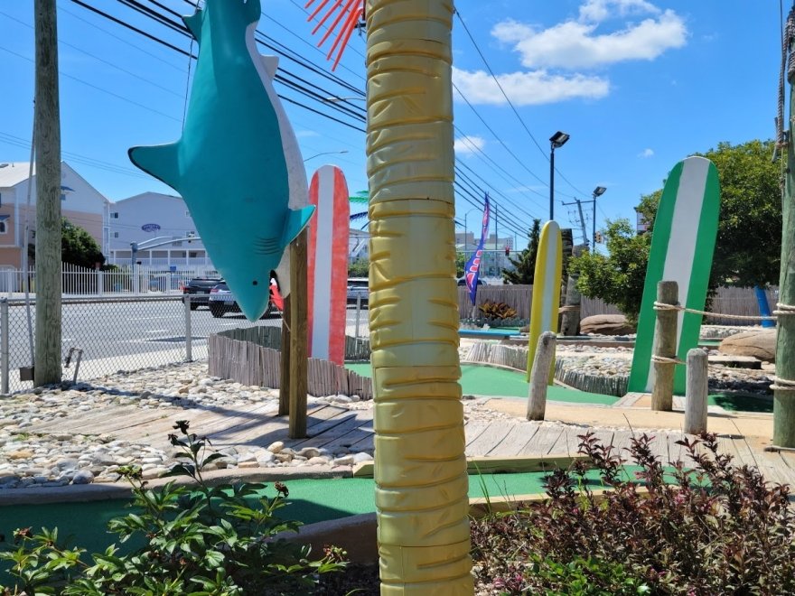 Nick's Mini Golf - Nick's Maui Golf