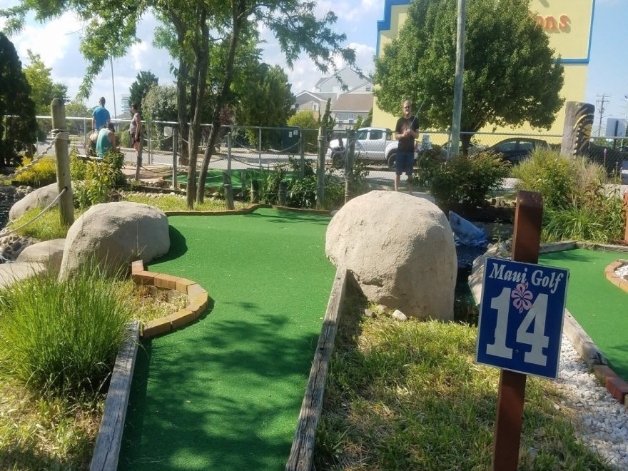 Nick's Mini Golf - Nick's Maui Golf