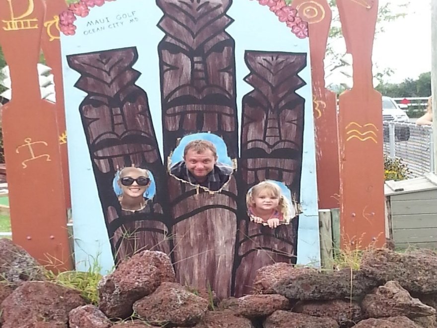 Nick's Mini Golf - Nick's Maui Golf