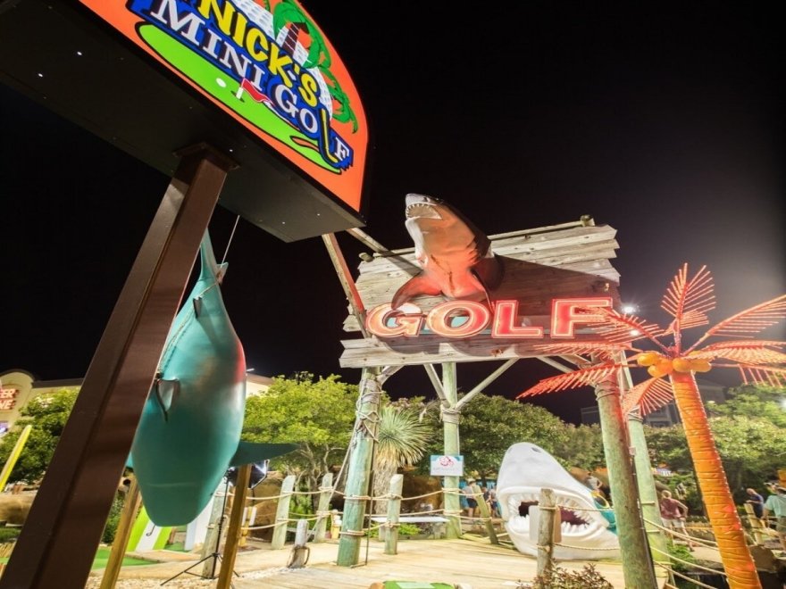 Nick's Mini Golf - Nick's Maui Golf