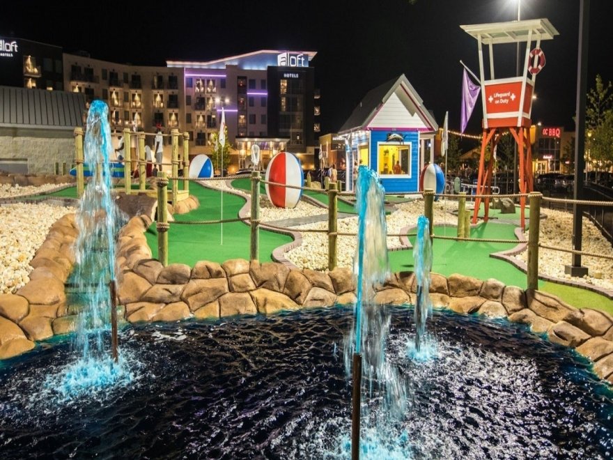 Nick's Mini Golf - Nick's Beach Ball Golf