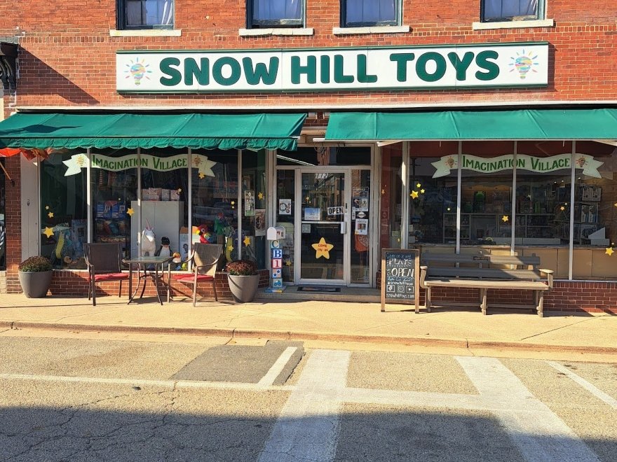 Snow Hill Toys