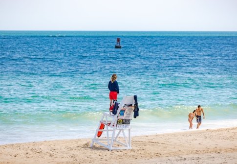 Beach Day Safety: Lifeguard-Approved Tips for Families Visiting Ocean City, MD